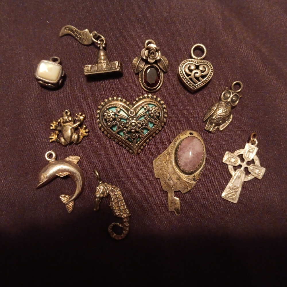 Sterling silver charm and pendant lot